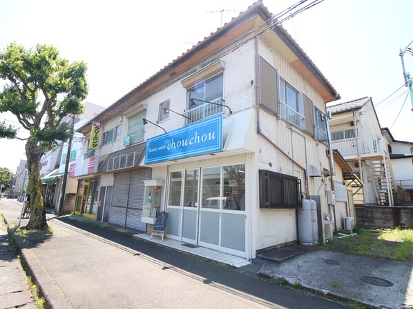 淵野辺４丁目住付店舗の物件外観写真